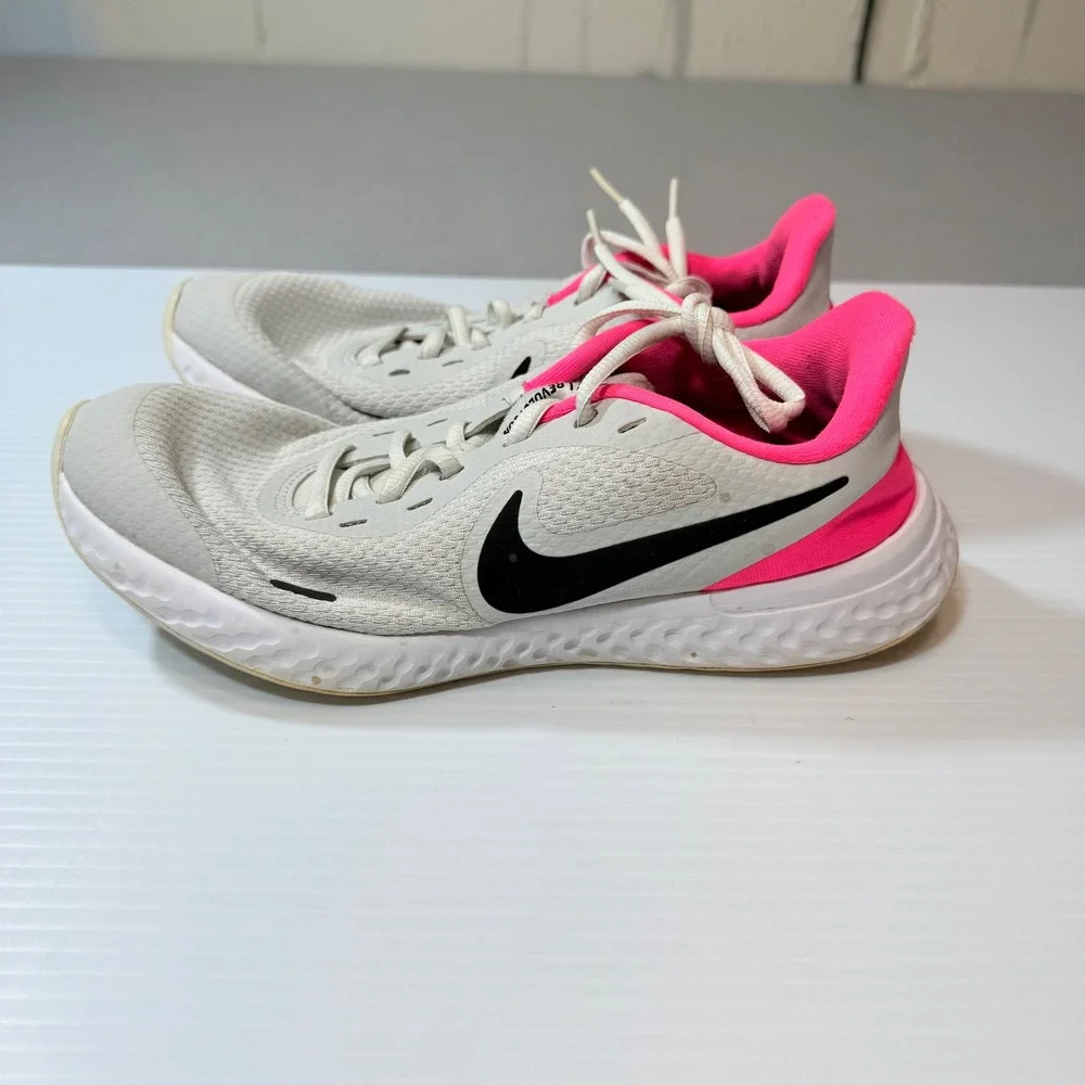 Nike Revolution 6 NN Women's Running Shoes Sneakers Light Gray Pink  BQ5671-010‎